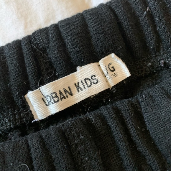 BLACK SWEATPANTS - Picture 2 of 2